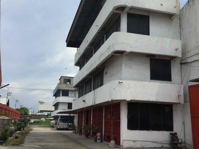 โรงงาน เนื้อที่ 4 ไร่ ถ.เอกชัย สมุทรสาคร