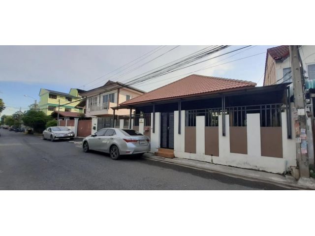 บ้านเดี่ยว ชั้นเดียว ซ.ลาดปลาเค้า 72 แยก 2