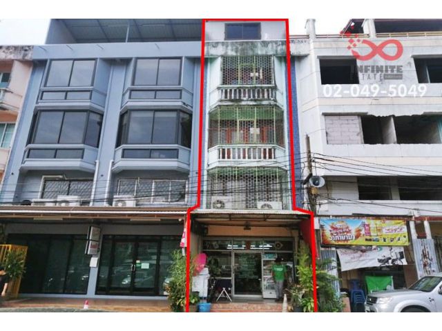 ขายอาคารพาณิชย์ 4 ชั้น 14 ตารางวา หมู่บ้านอัมรินทร์นิเทศน์1 ถนนพหลโยธิน ใกล้รถไฟฟ้าMRTสายสีเขียว (วัดพระศรีมหาธาตุ)