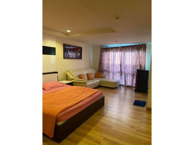 ให้เช่า The Sand Condo ห้องใหญ่ 43 ตรม. ชั้น 6 ติดทะเลบางแสน