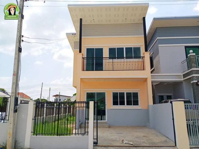 บ้านสวยพร้อมเฟอร์ทั้งหลัง โมเดิร์น-นาเมือง 1.89 ล้านบาท