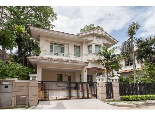 รหัสทรัพย์  9687 บ้านเดี่ยว  หมู่บ้านนันทวันกิ่งแก้ว (ซอยกิ่งแก้ว 31/3)   ใกล้เมกะบางนา