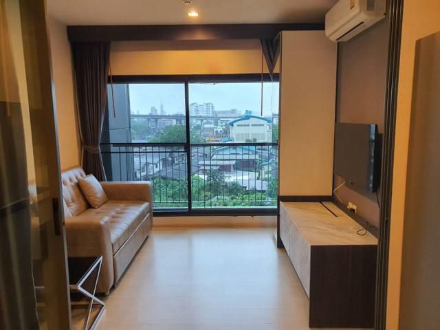 รหัสทรัพย์  9734 AP Life 48 sukhumvit 48  ตกแต่งเฟอร์นิเจอร์ สวยมาก