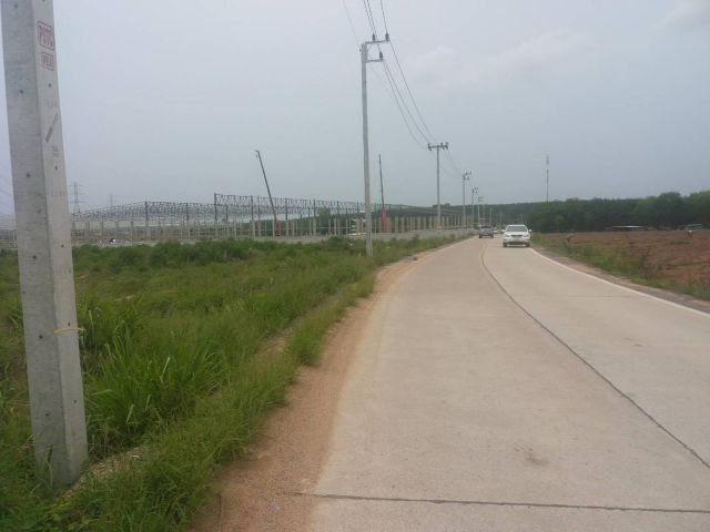 ขายที่ดิน 10 ไร่ หนองก้างปลา บ่อวิน ชลบุรี