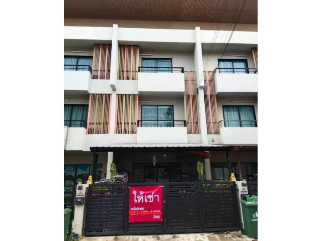 รหัสทรัพย์ B1168 ให้เช่า ทาว์นโฮม 3 ชั้น ซอย นวมินทร์ 163