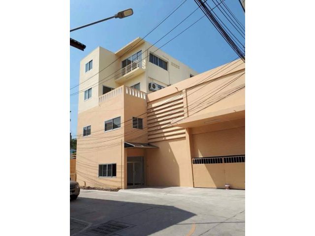 ให้เช่า อาคารสำนักงาน พร้อมโกดังสินค้า ขนาด 800-100 ตรม. ใจกลางเมืองพัทยา ชลบุรี