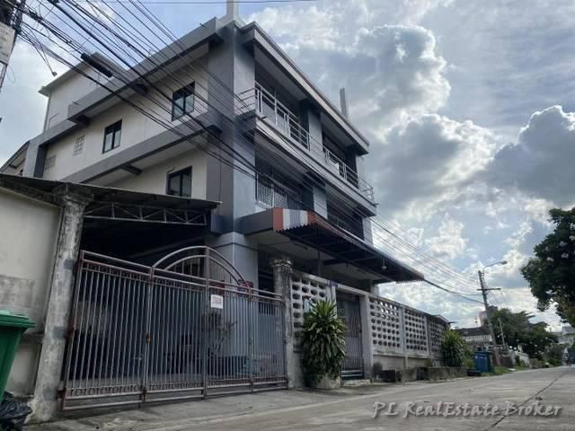 ขายอาคาร 3 ชั้น 103 ตรว บางนา19 ใกล้เซนทรัลบางนา