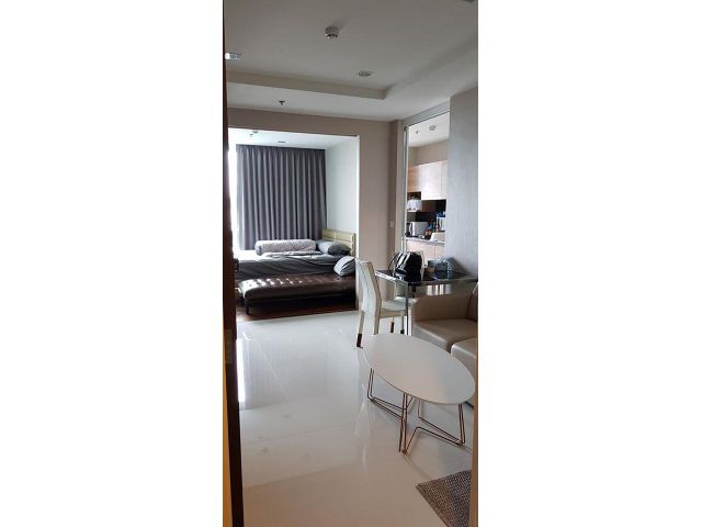ขายห้องชุด 3.2 ล้าน เมโทรโพลิส สำโรง ห้องA1109 ชั้น 11 ตึก A วิวสระว่ายน้ำ