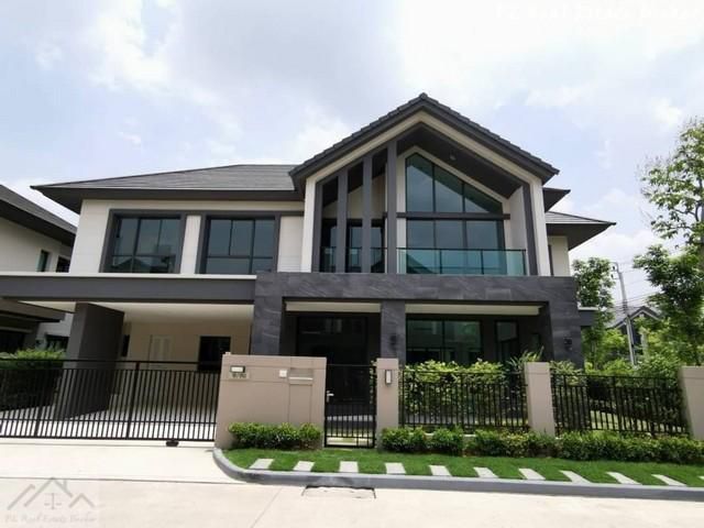 ขายบ้าน75 ตรว. บางกอก บูเลอวาร์ด พระราม 9 หลังมุม