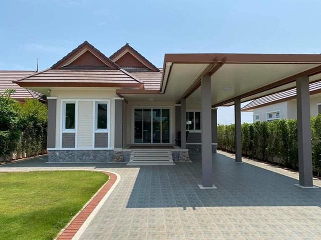 ขายบ้านเดี่ยวกลางชะอำ สร้างใหม่ 116 วา 3นอน 2 น้ำ 4.925 ล้านบาท 0949263629