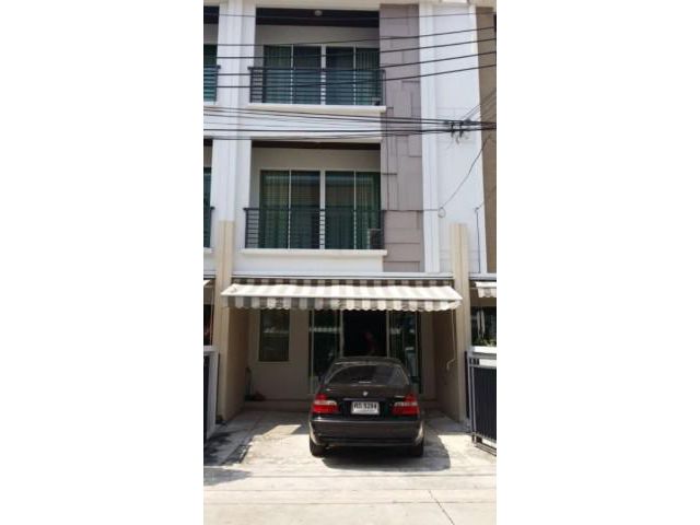 รหัสทรัพย์ B1237 ทาวน์เฮ้าส์ บ้านกลางเมือง S-Sense ศรีนครินทร์ 46/1