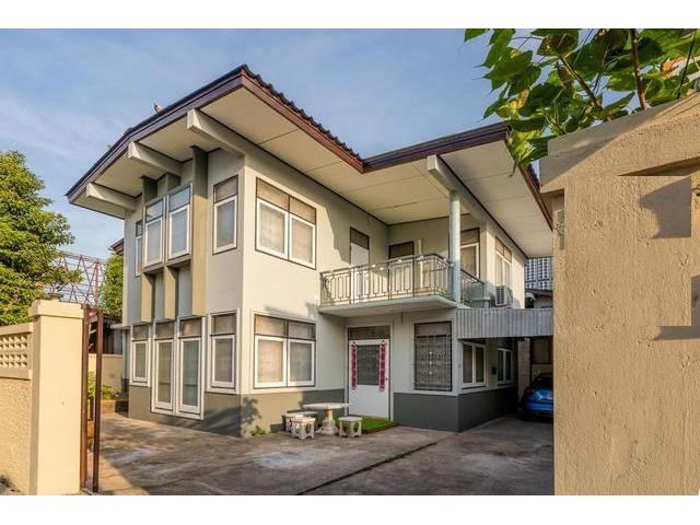 บ้านเดี่ยว สไตล์คลาสสิก ถ.ประชาราษฎร์สาย 1 บางซื่อ