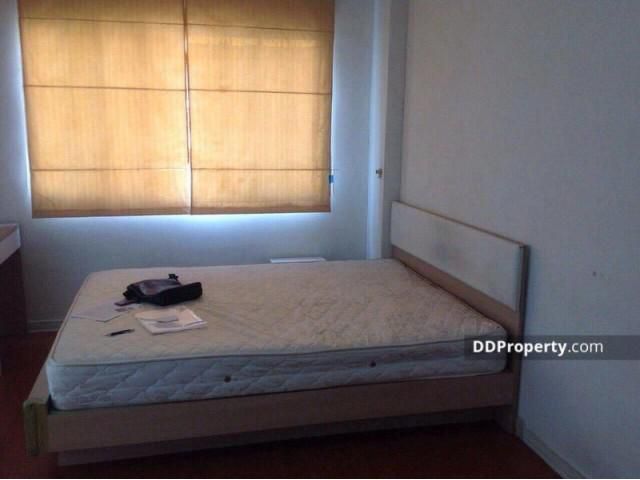 ZRC180840 ให้เช่าคอนโดลุมพีนีบดินทร์เดชา รามคำแหง พร้อมเฟอร์ฯ