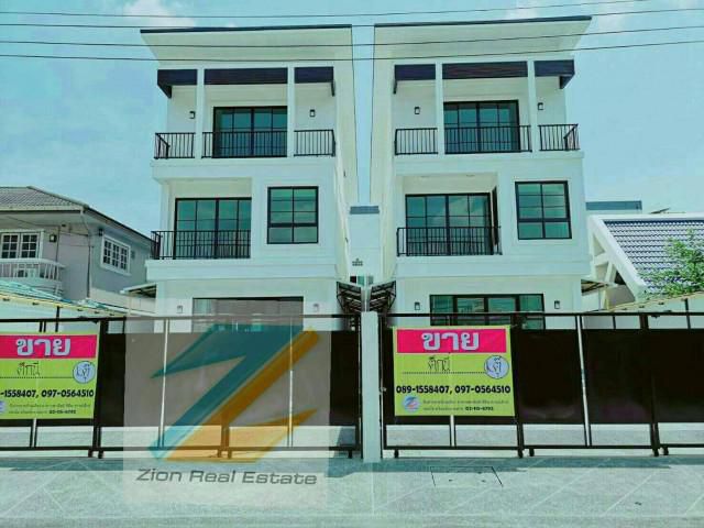 ขายด่วนบ้าน มบ.สัมมากร.  สวยมือหนึ่ง  3 ชั้น 60. ตร.วา รามคำแหง 112