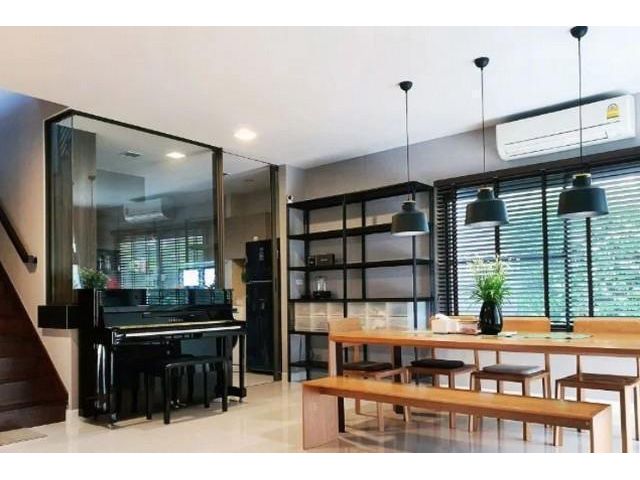 ให้เช่าบ้านเดี่ยว2ชั้น โครงการมัณฑนา เลควัชรพล ย่านสุขาภิบาล5 ใกล้ทางด่วน
