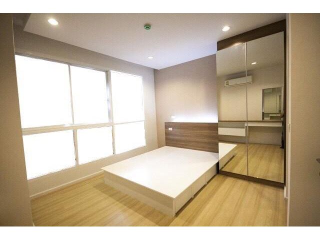 รหัสทรัพย์  2098 Happy Condo ลาดพร้าว 101  Fully Furnished