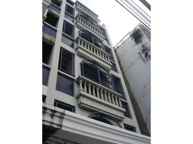 PP369ให้เช่าตึกแถว 5 ชั้น รีโนเวทใหม่ทั้งตึก ติดถนนใหญ่ ถนนรามคำแหง   ใกล้แยกลำสาลีตรงข้ามโชว์รูมฮอนด้า หัวหมาก ทำเลดี