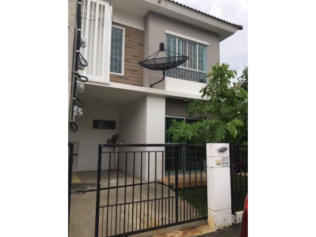 ทาวน์เฮ้าส์ 2ชั้น หมู่บ้านพฤกษาวิลล์ 49