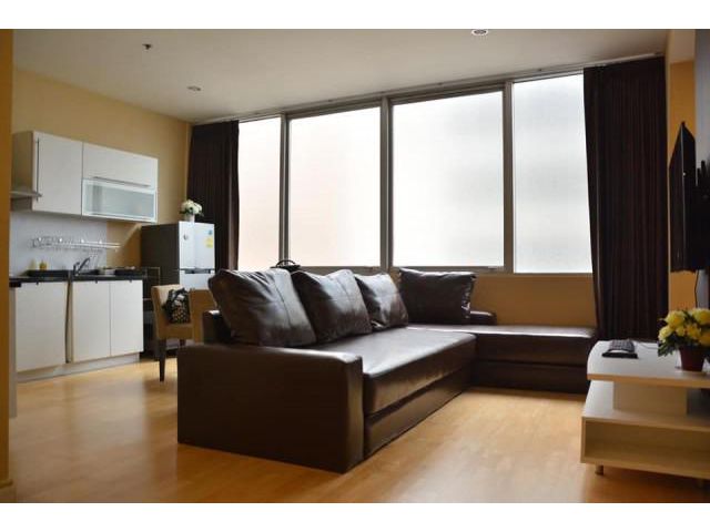 รหัสทรัพย์  2160 Baan Sathorn Chaopraya  ใกล้ไอคอนสยาม