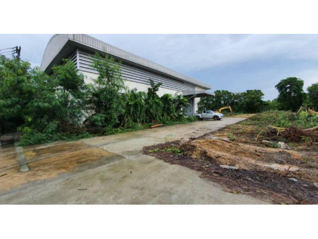 โรงงานให้เช่า พร้อมที่เปล่ารวม เนื้อที่ 2 ไร่