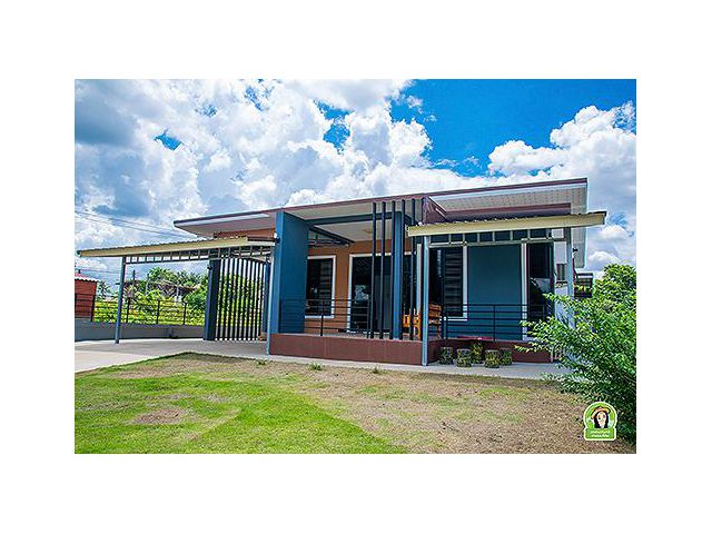 บ้านโมเดิร์นใกล้ รพ. วารินชำราบ เนื้อที่เยอะ บรรยากาศธรรมชาติ