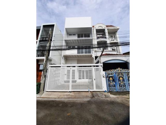 For Sale ทาวน์โฮม 3 ชั้น ห้วยขวาง ใกล้MRTสุทธิสาร