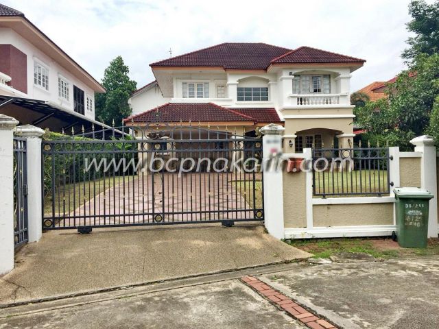 ขายบ้านเดี่ยว  ลดาวัลย์ ซ.5/10 ศรีนครินทร์ เนื้อที่ 135 ตร.ว.