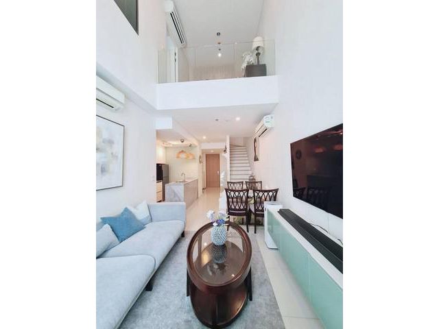 ขายคอนโด Duplex 2 นอน Villa อโศก 97 ตรม ชั้น 33-34