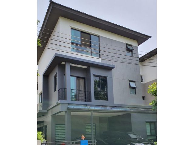 PP390 ขายบ้านเดี่ยว 3 ชั้น แต่งสวย 4 ห้องนอน 4 ห้องน้ำ จอดรถ 3 คันหมู่บ้าน บ้านกลางเมือง The Edition พระราม 9 - อ่อนนุช