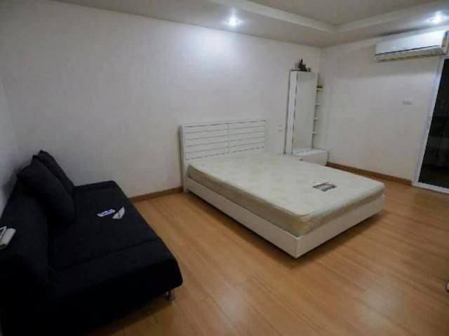 รหัสทรัพย์  2317 Happy condo รัชดา 18   ใกล้ MRT ห้วยขวาง