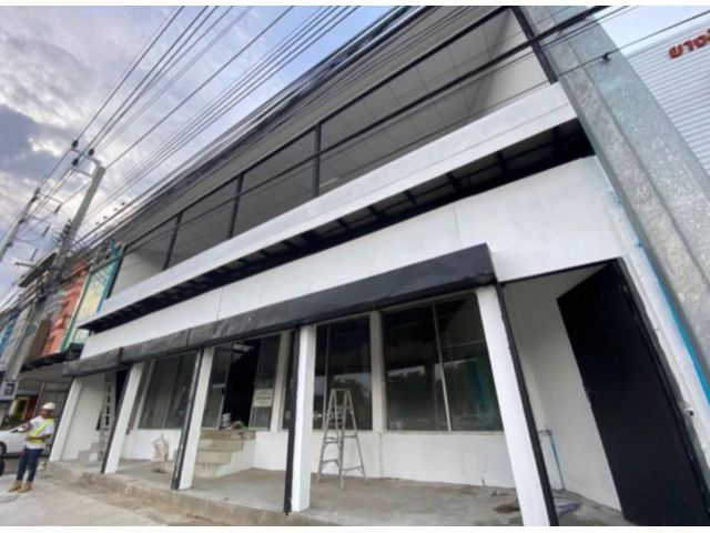 ให้เช้าอาคาร 3 ชั้น ห่างเซนทรัลรามอินทรา 250 เมตร