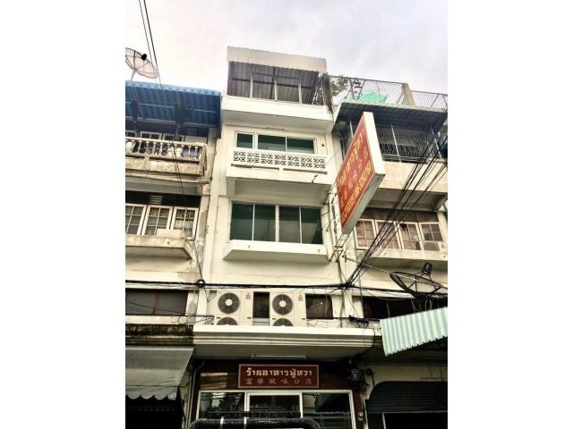PS156B156 ให้เช่าอาคารพาณิชย์5ชั้น ประชาอุทิศ (เดิมเป็นร้านอาหารจีน)