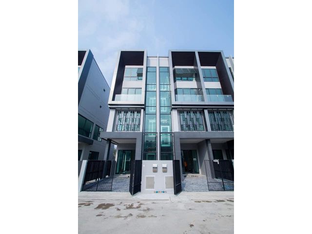 RENT : Home Office ใหม่ให้เช่า (JW Urban ดอนเมือง-สรงประภา) 4 ชั้นมีลิฟต์แก้ว(RT180)