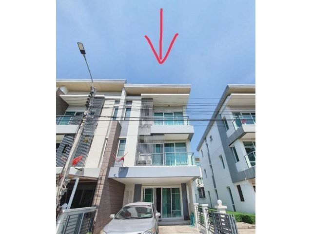 P33ให้เช่าทาวน์โฮม 3 ชั้น Town Avenue ศรีนครินทร์ อ่อนนุช 68  หลังมุม ย่านอ่อนนุช เฟอร์นิเจอร์ครบพร้อมอยู่  เลี้ยงสัตว์ไ