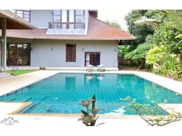 ให้เช่าบ้านเดี่ยวสระว่ายน้ำส่วนตัว ถนนศรีนครินทร์