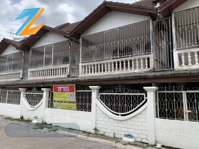 ขายทาวน์เฮ้าส์ 3 ชั้น 27ตร.ว. ซอยหมู่บ้านประเสริฐสุข ถนนลาดกะบังซอย 7