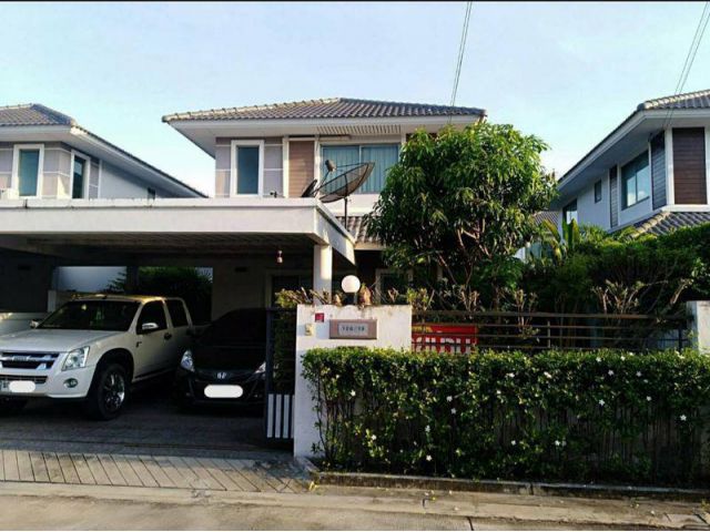 ขายบ้านสองชั้นสวยสะอาดราคาถูกใกล้แหล่งชมชน