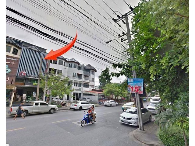 For Rent อาคารพาณิชย์ ติดถนนทาวน์อินทาวน์ ทำเลดี เหมาะทำธุรกิจ
