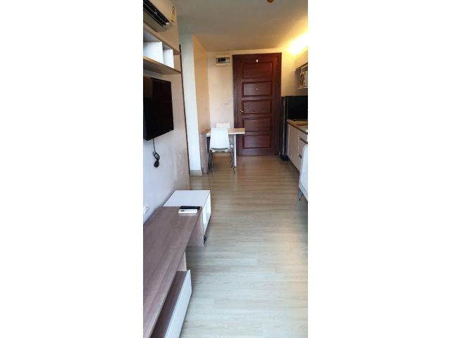 HOT PRICE ให้เช่าคอนโด Emerald Residence รัชดา ชั้น 4 ใกล้ MRT ห้วยขวาง