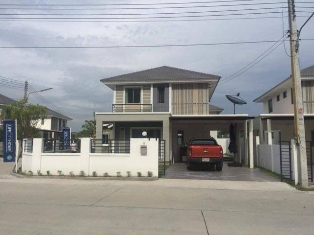 ให้เช่าหมู่บ้าน life city home 2 อ่างศิลา ชลบุรี