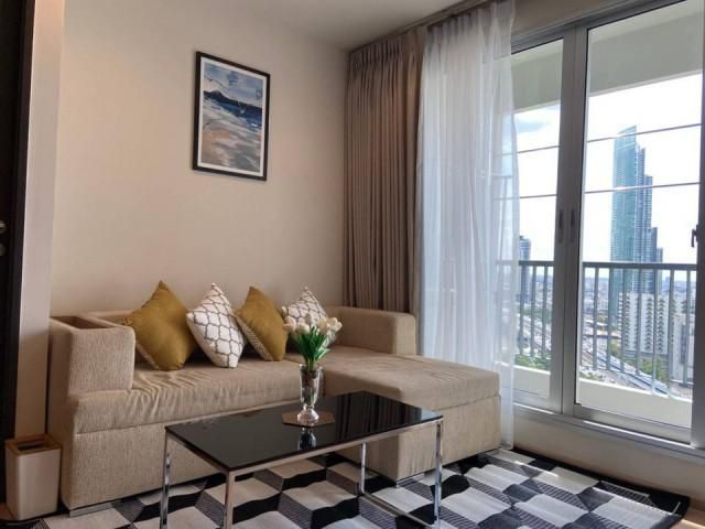 รหัสทรัพย์  2533 Rhythm Sathorn  ตกแต่งเฟอร์ครบพร้อมเครื่องใช้ไฟฟ้า
