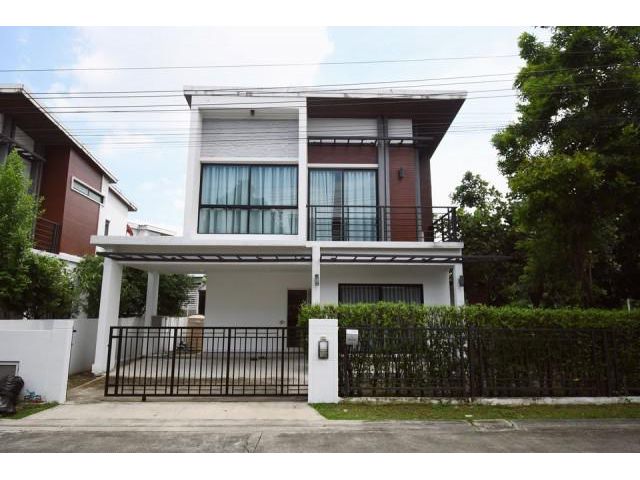 รหัสทรัพย์ B1450  บ้านเดี่ยว 2 ชั้น วีทู อ่อนนุช-พระราม 9