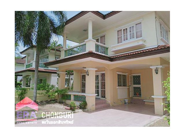บ้านเดี่ยว 2ชั้น 60 ตร.วา หมู่บ้านอัมพรเพลส ถ.ศรีราชา-ไร่กล้วย ใกล้เจปาร์ค สวนเสือ และทางด่วนมอเตอร์เวย์ กรุงเทพ-พัทยา