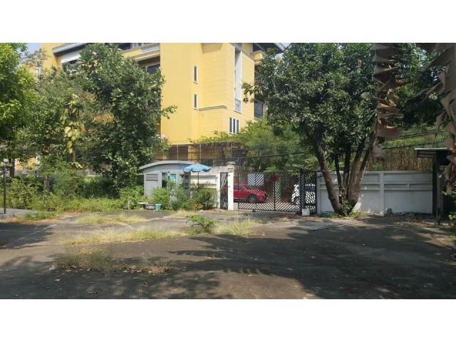 รหัสทรัพย์  2636 บ้าน  ทองหล่อ อโศก