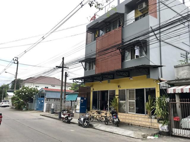 ขายหอพัก หมู่บ้านนักกีฬาซอย 7 (18ก)