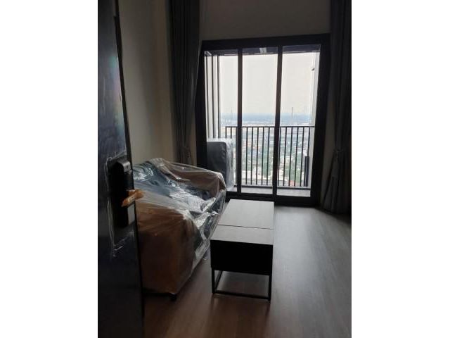 รหัสทรัพย์  2690 THE LINE Sukhumvit 101  เฟอร์โครงการ + เครื่องใช้ไฟฟ้าครบ