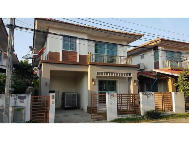 หมู่บ้านมัลดีฟ ปาล์ม บางพลี