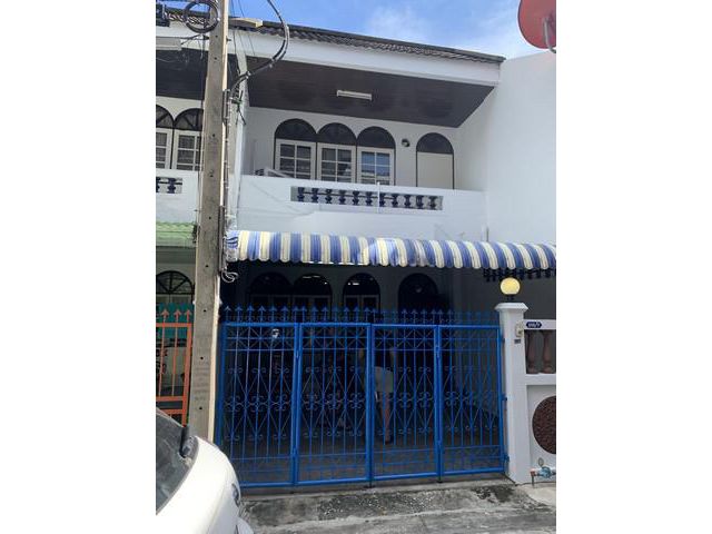 ขายทาวน์เฮ้าส์2ชั้น สุขสวัสดิ์ ซอย7 ใกล้ตลาดอินดี้