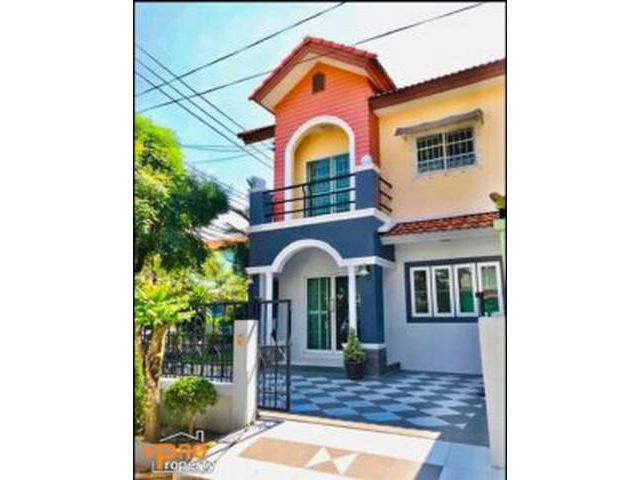 ขาย ทาวน์เฮ้าส์ 2 ชั้น บ้านสาทร เเกรน์วิลล์