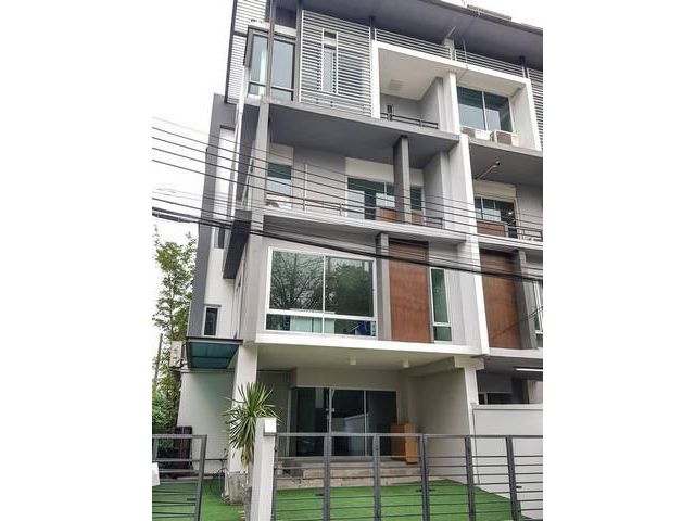 PB18ให้เช่าโฮมออฟฟิศ4ชั้น ย่านพระราม9-เหม่งจ๋าย